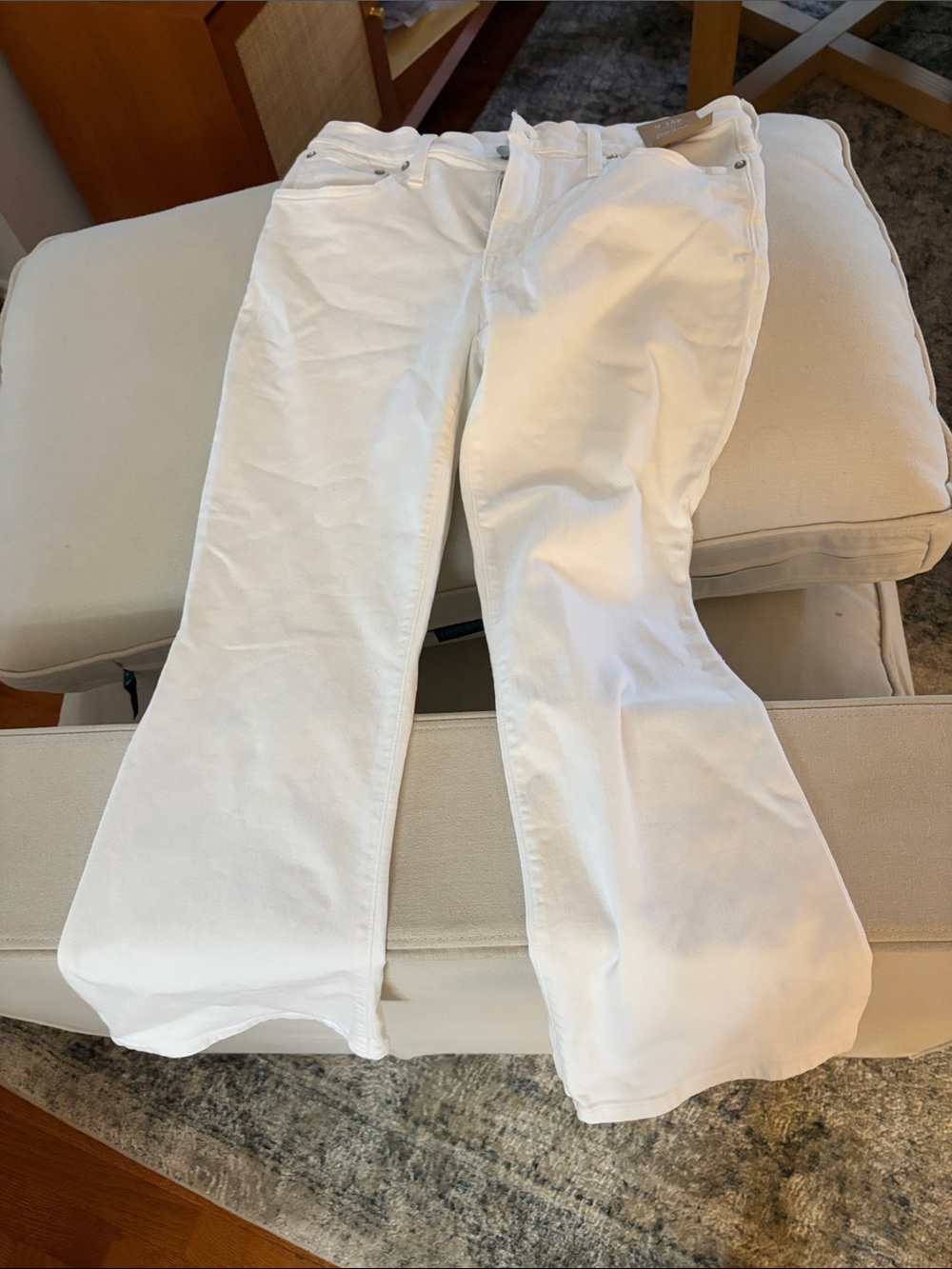 Madewell White Petite Kick Out Crop Jeans In Pure